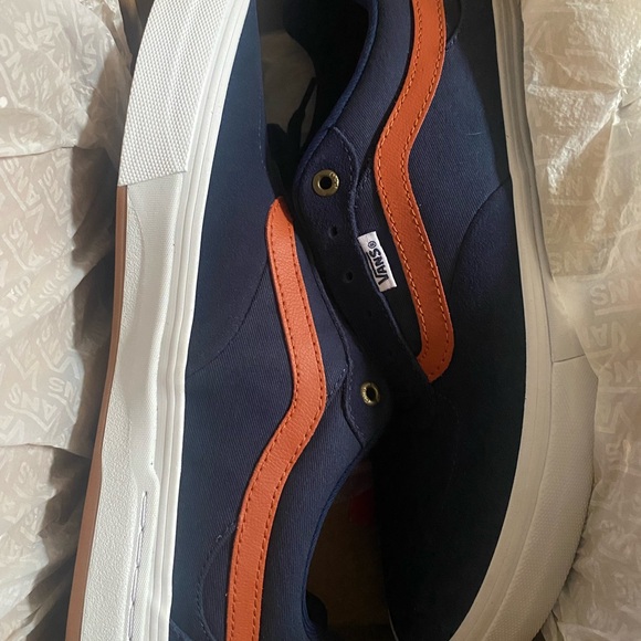 Kyle Walker Pro
Dress Blues/Potters Clay
11.0 mens - Picture 4 of 4